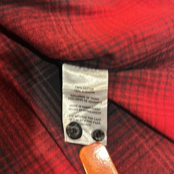 Woolrich plaid black and red button down t shirt w 2 front pockets 100% cotton - Picture 8 of 10